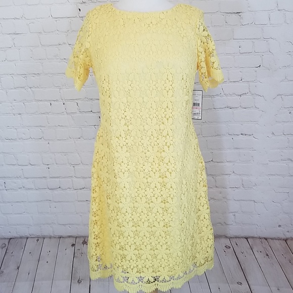 Jessica Howard Dresses & Skirts - Jessica Howard yellow lace dress